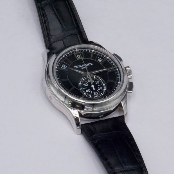 Patek Philippe Complications 5905P-010